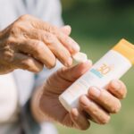 Bí Quyết Chăm Sóc Da Tay Lão Hóa: 3 Bước Đơn Giản Mà Hiệu Quả