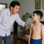 Dậy Thì Sớm Ở Bé Trai: Những Dấu Hiệu Bỏ Qua và Lời Khuyên Cho Phụ Huynh Việt