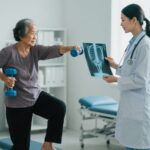 Phòng ngừa loãng xương cho người cao tuổi tại Việt Nam: Chương trình sàng lọc và chiến lược bảo vệ sức khỏe xương