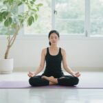 Yoga cho Người Mới Bắt Đầu: 5 Tư Thế Cơ Bản Giúp Giảm Đau Lưng và Cải Thiện Tư Thế